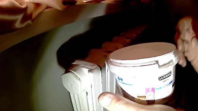 Покраска батарей отопления по старой краске.