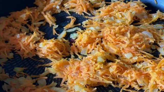 Сырный суп с вермишелью