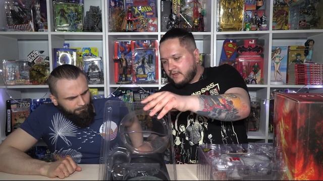 ОНО от HOT TOYS//РАСПАКОВКА С ВАДИМОМ//ЧАСТЬ №1