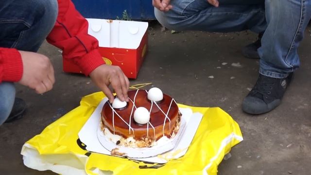 Андрея Цуканова поздравили с Днем Рождения. Сюжет №103 смотреть онлайн