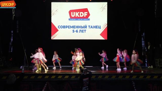 Little stars Антоненко Алина Ukrainian Kids Dance Festival 2021