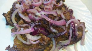 Жареная говяжья печень с луком. Самый вкусный рецепт.