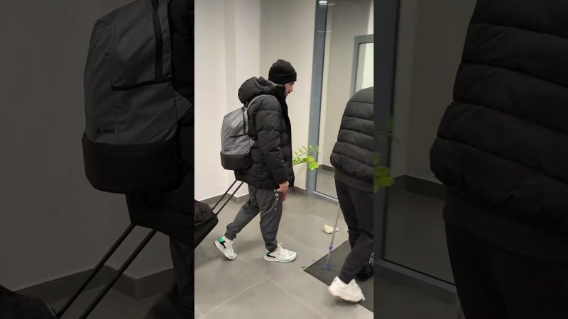 МАТЕО СТАМАТОВ ПОКИДАЕТ ВЭБ АРЕНУ НА КОСТЫЛЯХ ПОСЛЕ МАТЧА С ЦСКА 05.11.2023 | ДОМ СПОРТА НН