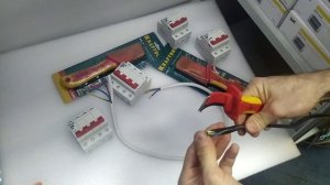 Нож kraftool kn 7 с пяткой для разделки кабеля