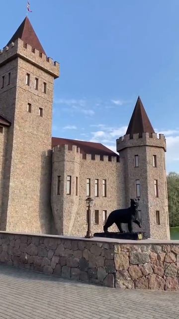 Замок Шато Эркен смотреть онлайн