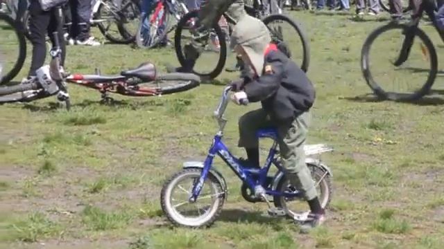 Сюжет со дня 1000 велосипедистов в "Горе новостей" смотреть онлайн