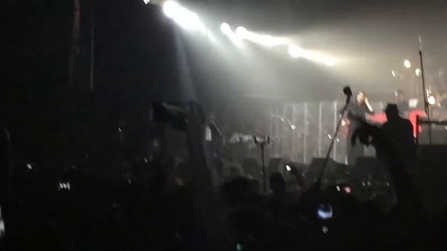 Баста и Тати - Я или ты (Олимпийский 23.04.2015 Москва) смотреть онлайн