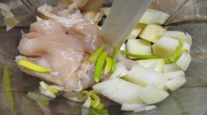 Котлеты из индейки с яблоком