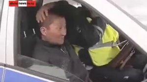 Приколы.пьяный водила.