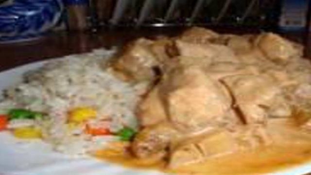 Мясо в сырном соусе
