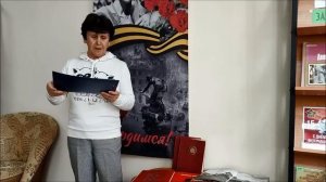 стихотворение  "Бабка" читает Киселева Л.