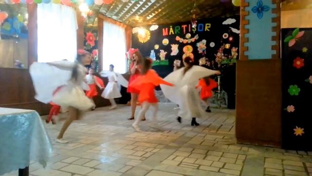 Мама мне на тебя не наглядеться Абрамова Александра.