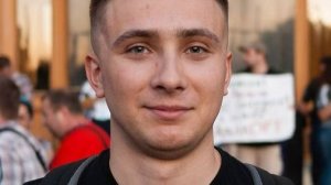 Девушка пыталась застрелить экс-главу одесской ячейки «Правого сектора»*: СБУ задержала нападавшую