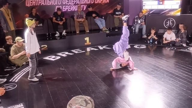 ЦфО Финал : ЧегеВаря vs AlyOne смотреть онлайн