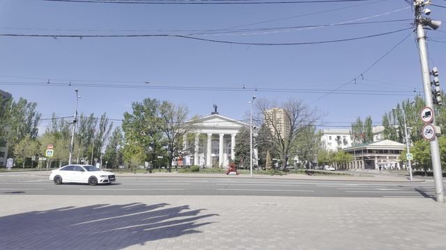 Площадь Ленина Донецк. 01.05.2025 смотреть онлайн