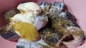 Скумбрия запечённая с майонезом и горчицей