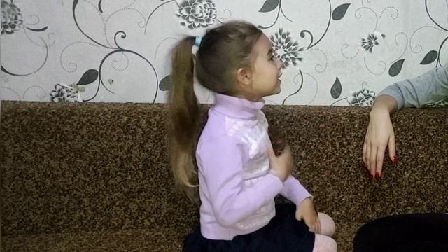 Приколы с детьми. Смешные дети. Сестрички AVV #приколысдетьми #смешныедети #приколы2021