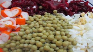 Свекольный салат с крабовыми палочками