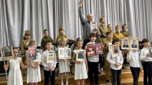 "Марш" - "Парафраз на темы песен ВОВ"