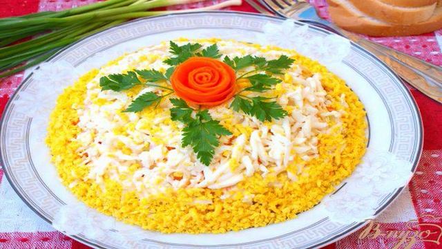 Салат с картофелем и курицей