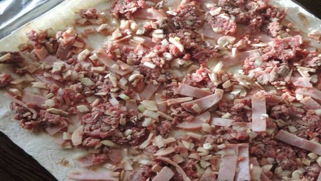 Мясной пирог в мультиварке