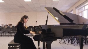 Чжан Юэ, КемГИК, г. Кемерово 
2.Ф. Шопен. Этюд As, из Трех этюдов без опуса