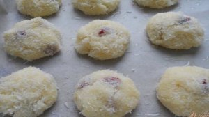 Манные биточки в в кокосовой панировке, в духовке