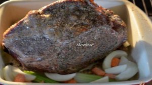 Говяжья корейка с овощной подливой