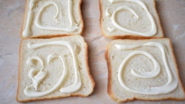 Панини с колбасой и сыром