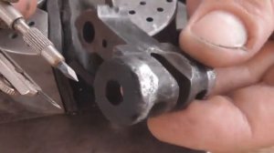 Реставрация. Восстановление детали пистолета.