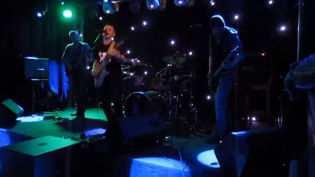 32F  Старуха Любовь