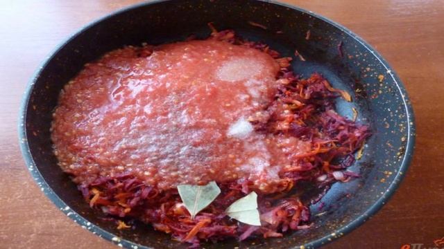 Борщ с фрикадельками