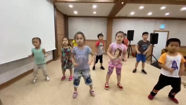 Хип-хоп. Педагог Вячеслав. Ансан 