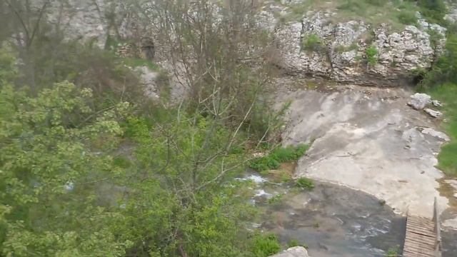 Kaya bunar - Hotnishki Vodopadi Кая бунар - Хотнишки водопади смотреть онлайн