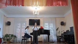 Адырхаева Мария (ф-но)Равжаева Елизавета (барочная флейта) Андантино А.
Хачатурян Преп. Крупина Н.Н