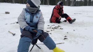 Подледная рыбалка на Ямале.