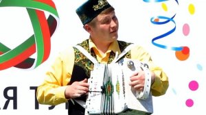 Ләйсән Гәрәева, Булат Хисмәтов