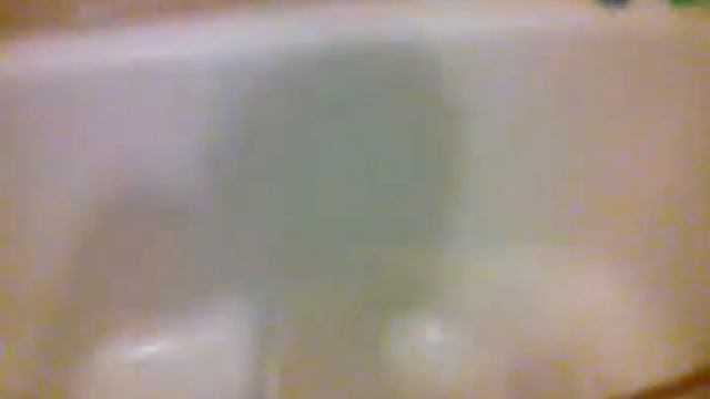 Кедаем с 5 этажа водяные шарики с другом!!!😊