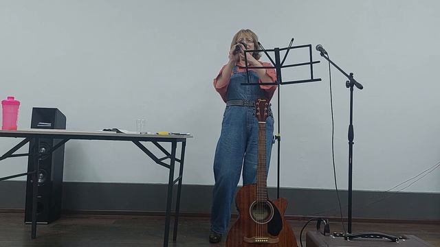 Поет Екатерина Зражевская смотреть онлайн