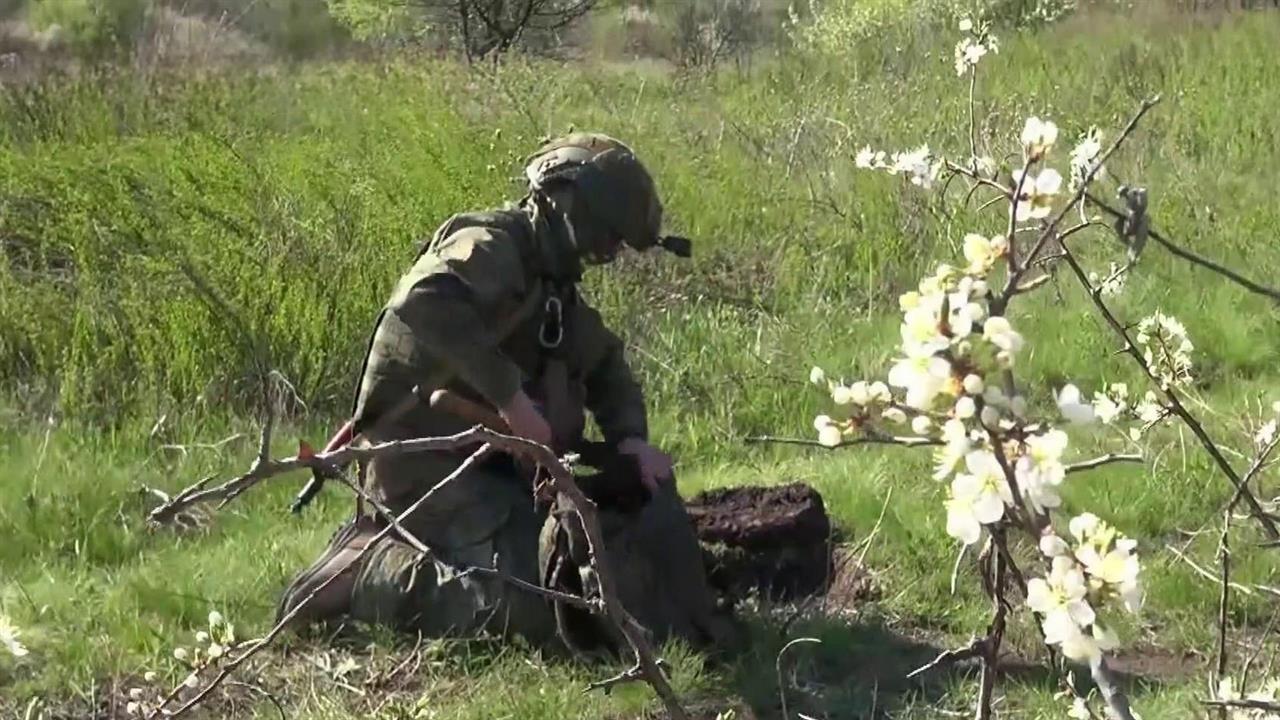 В зоне СВО российские саперы каждый день выполняют сверхсложные задачи