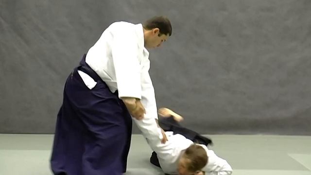 Jodan tsuki ikkyo (omote) | Справочник техник айкидо | Aikido techniques reference