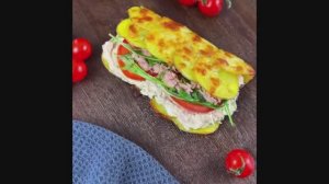Картофельный сэндвич с тунцом, рукколой и помидорами — хрустящий и невероятно вкусный! Кулинар