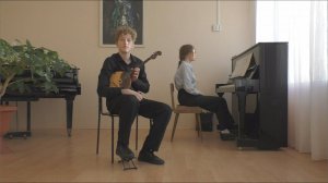 Буслович Ярослав. В.А. Моцарт часть Сонаты соль мажор, Е.Дербенко "Куриный Рок-н-ролл"