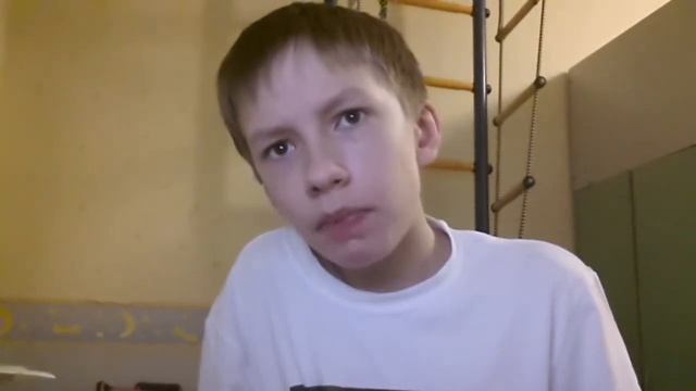 challenge accepted №1(едим бумагу)