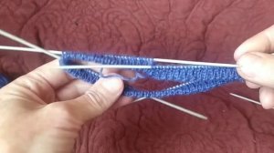 Манишка на ребёнка спицами.Мастер - класс.Часть 1.