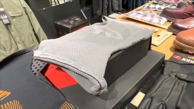 Мотоджинсы или мотоштаны? Что выбрать?
