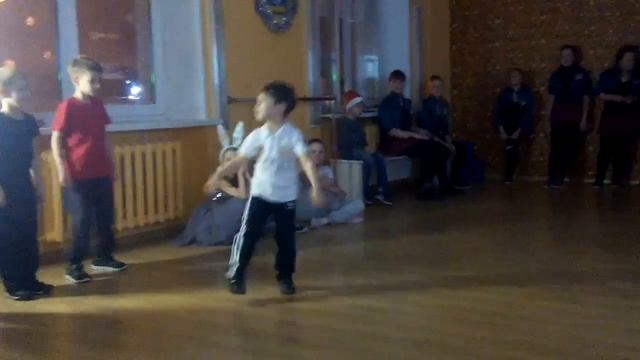 Брейк-данс смотреть онлайн