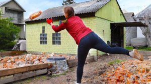 🔥 СОСЕД СМЕЯЛСЯ, пока мы таскали 20 ТОНН КИРПИЧА… но потом его реакция была БЕСЦЕННА!