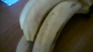 Банан в попу жесть не для детей ,влияет на психику!!!!!!!