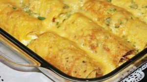 Блины с мясом и грибами запеченные в соусе